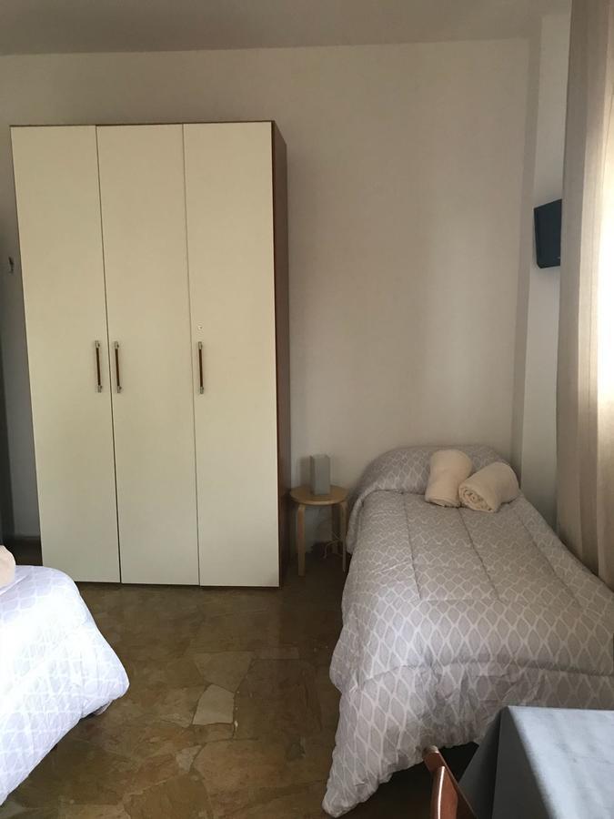 Guesthouse Amici Miei Флоренция Экстерьер фото