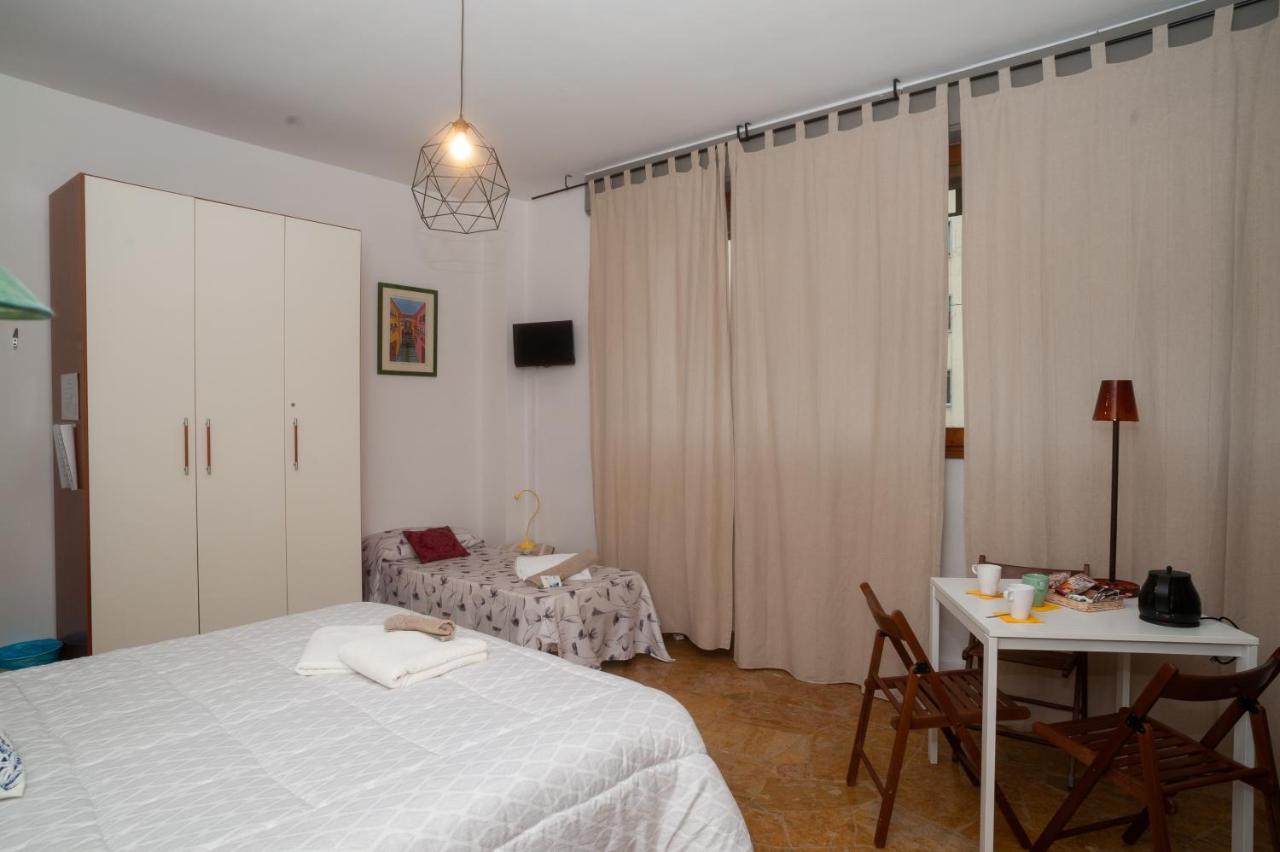 Guesthouse Amici Miei Флоренция Экстерьер фото