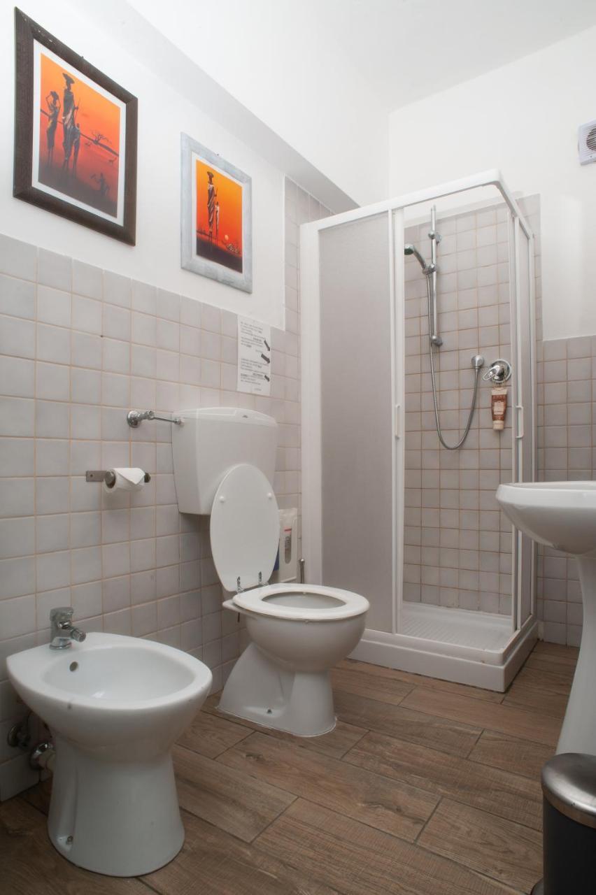 Guesthouse Amici Miei Флоренция Экстерьер фото