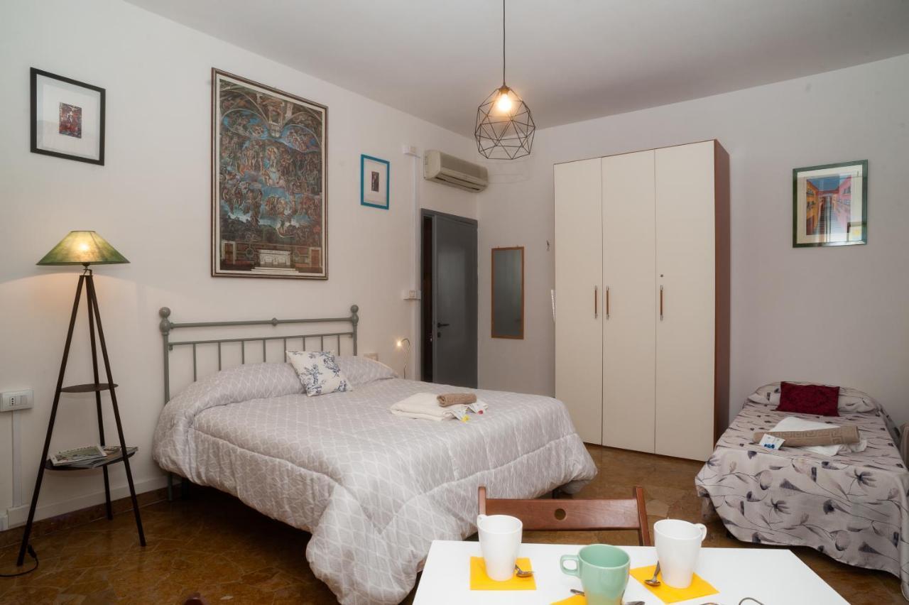 Guesthouse Amici Miei Флоренция Экстерьер фото